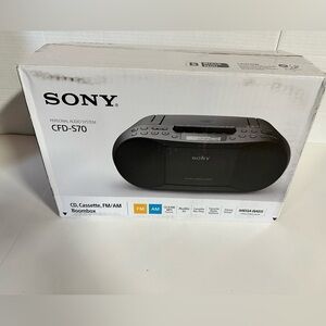 Sony Personal Audio System CDF-s70  Cd Cassette FM AM  Boom Box  Mega Bass  NIB